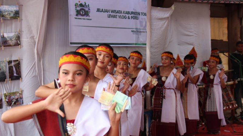 TPL dan Disbudpar Toba Serahkan Hadiah Vlog & Photography Competition