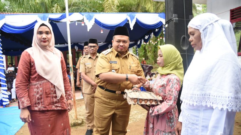 Bupati Tapsel Menyampaikan Koperasi Syariah Anggota BKMT Dapat Sejahtera