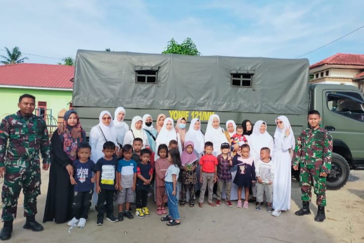 Ciptakan Generasi Muda Berakhlakul Karimah, Danyonif Mekanis 121/MK Bantu Angkut Murid TK/RA “Aida” Manasik Haji