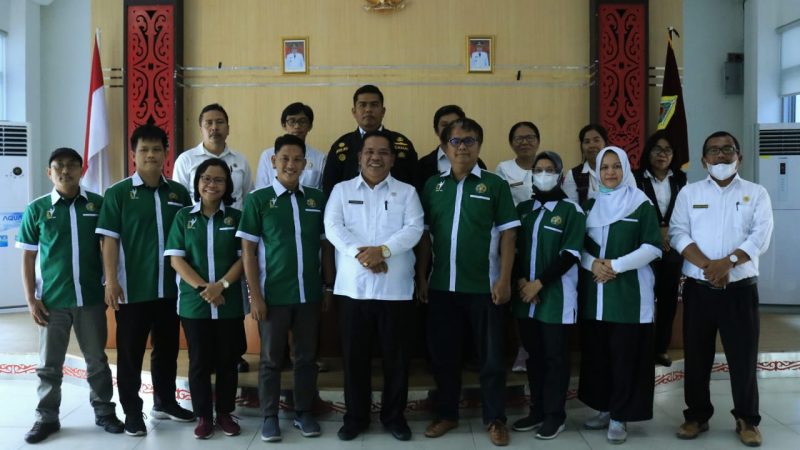 Sekdakab Samosir Sambut 152 Mahasiswa USU Lakukan KKNT