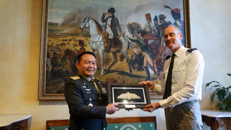 Angkatan Darat Perancis Ajak TNI AD Latihan Bersama