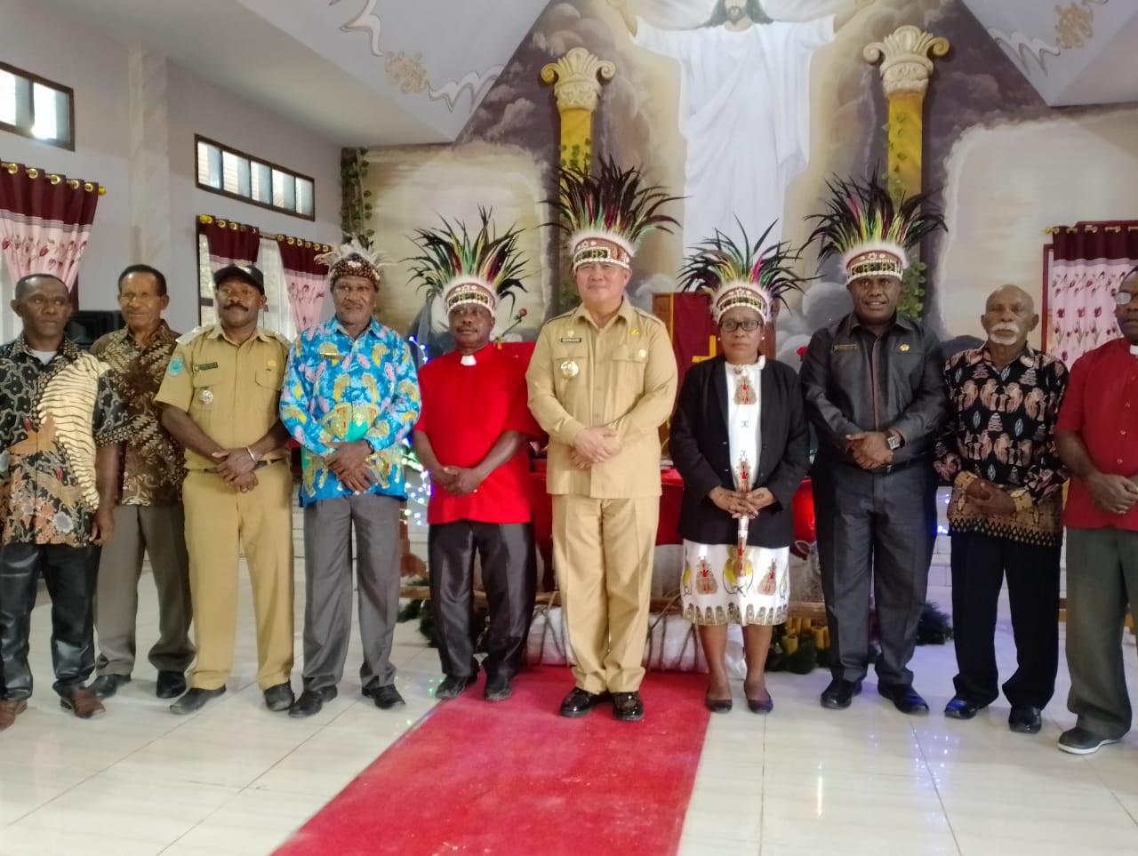 PJ.Bupati Maybrat didampingi Waket III BPAM Sinode GKI ditanah Papua resmikan Gedung Baru GKI Jemaat Diaspora Sehu