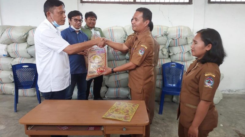TPL Sebagai Stakeholder Sokong Sektor Pertanian Toba Dengan 3.1 Ton Bibit Padi