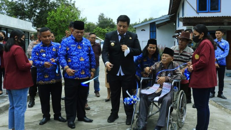 Bupati Samosir Soft Launching Wisata Kampung Ulos Hutara Pardamean