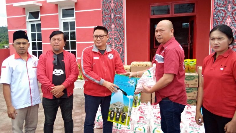 TMP Sumut Turun Ke Taput Beri Bantuan Sembako kepada Warga Korban Gempa