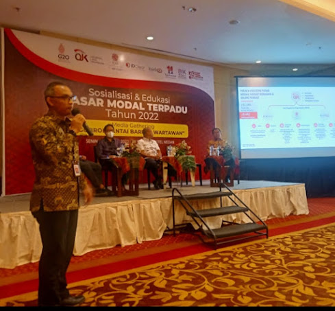 OJK Sosialisasi dan Edukasi Pasar Modal Kepada Masyarakat Guna Meningkatkan Literasi Keuangan