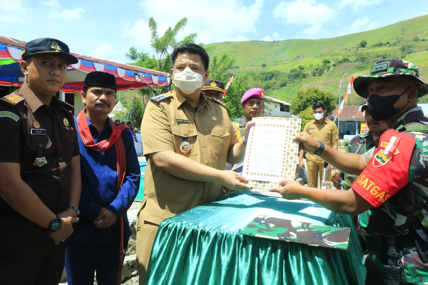 Bupati Samosir Resmi Buka TMMD ke-115 Kodim 0210/TU di Desa Hasinggaan
