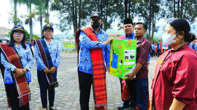 Pemkab Samosir Peringati Hari Kesadaran Nasional Sekaligus Hari Ulos Nasional