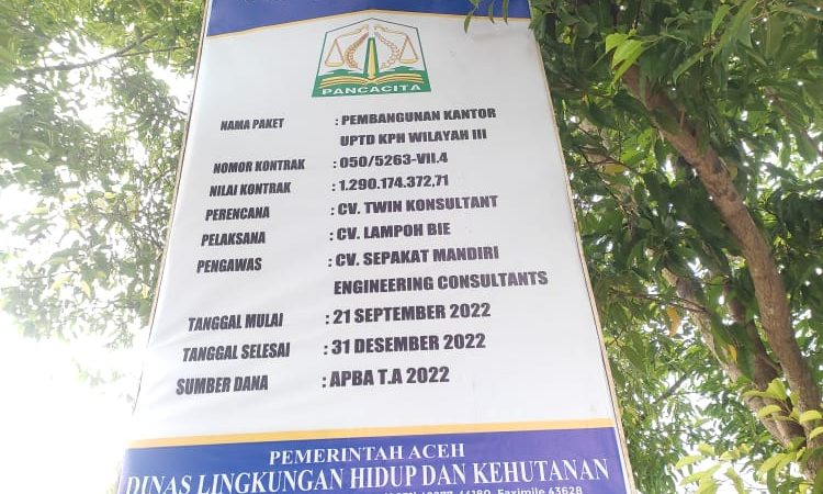 Diduga Pengawasan Lemah Proyek Milyaran Kantor UPTD KPH Wilayah III Abaikan K3