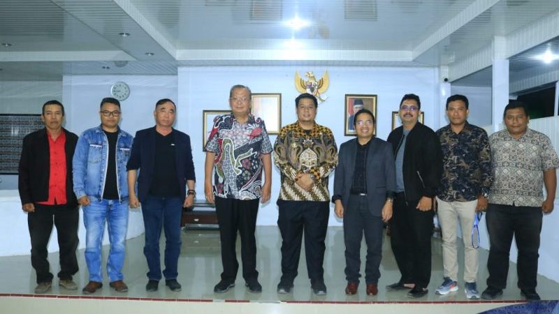 Bupati Samosir Gelar Ramah Tamah dengan Tim Yayasan Terang Ministry Jakarta