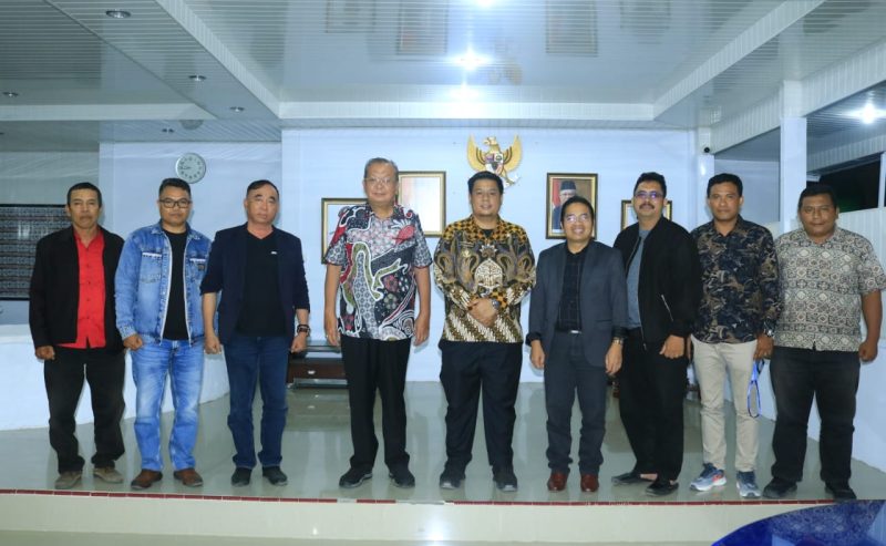 Bupati Samosir Gelar Ramah Tamah dengan Tim Yayasan Terang Ministry Jakarta