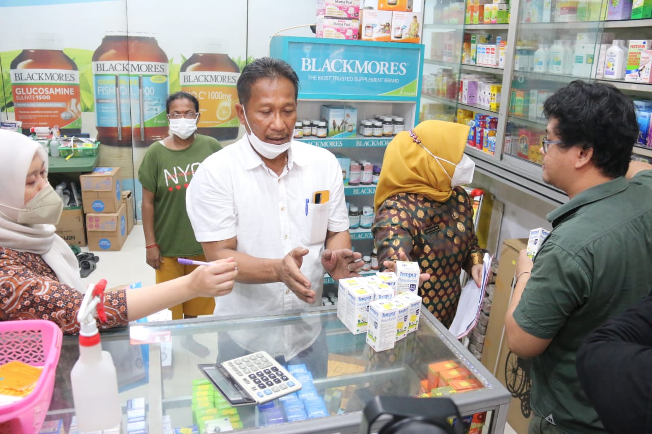 Cegah Terjadinya GgGAPA Pada Anak Di Kota Medan, Dinkes Kota Medan Melakukan Pengawasan Tehadap Peredaran Obat Yang Izin Edarnya Di Hentikan