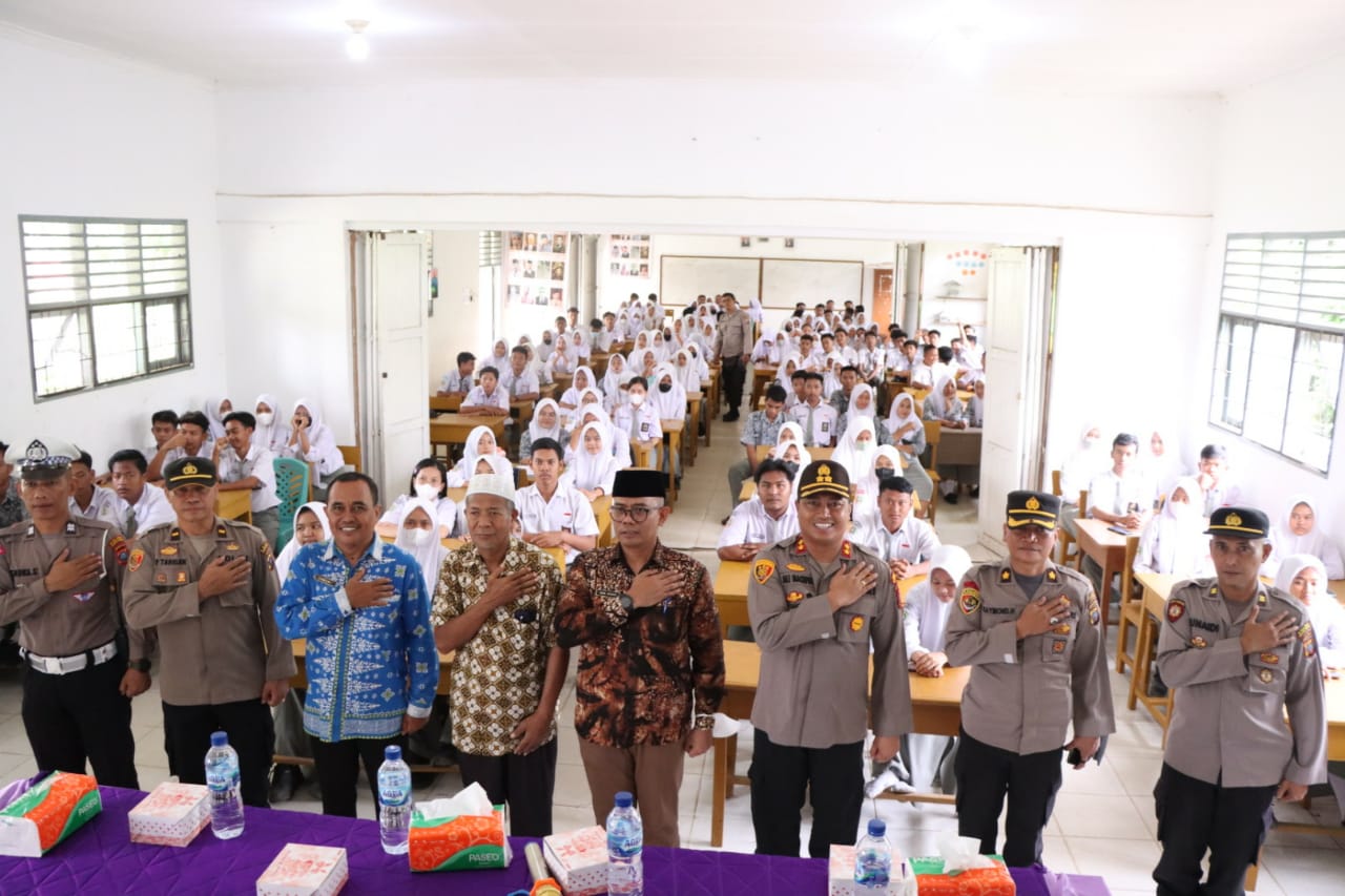 Kunjungi SMAN 1 Sei Rampah, Kapolres Sergai Ingatkan Siswa Jauhi Narkoba
