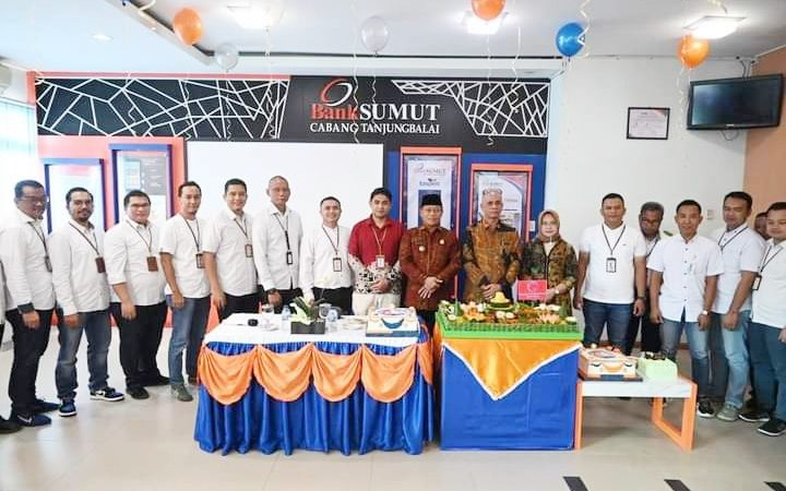 Walikota Tanjungbalai Hadiri HUT Bank Sumut Ke-61