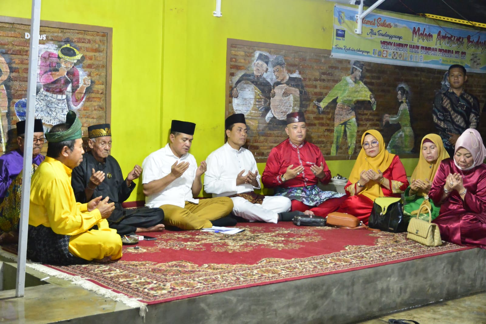 Zahir Hadiri Kenduri Leluhur Kedatukan Bogak