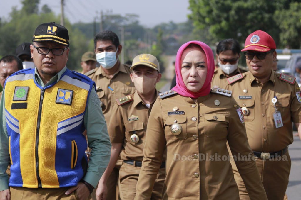 Hi. Fatoni S.kep, M.M, Kepala Dinas Kesehatan Dan Pejabat Tinggi Tulang Bawang Dampingi Bupati Winarti Dalam Rangka Berkomitmen Mendirikan Rumah Sakit Tipe D
