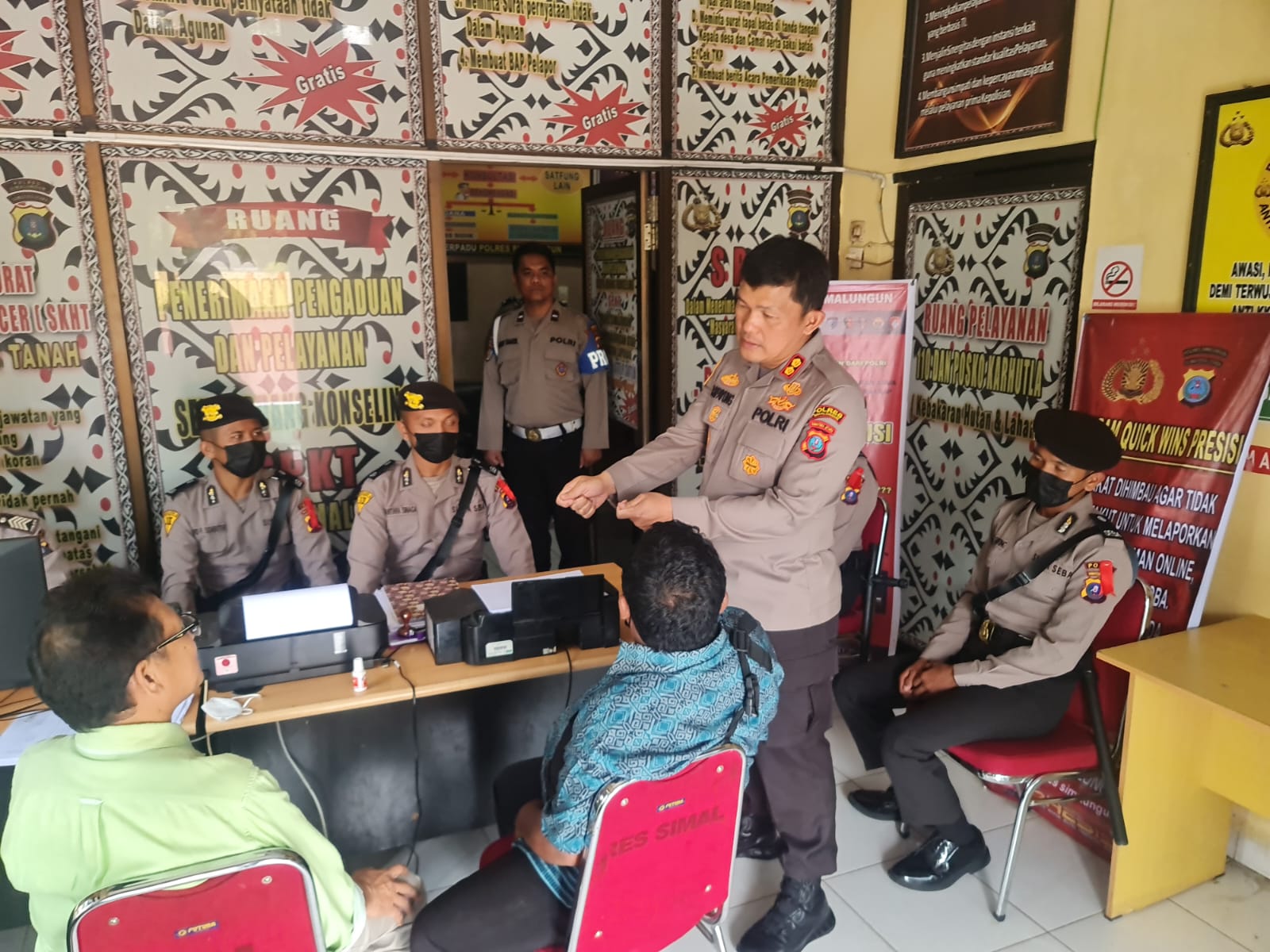 Pastikan Terwujudnya pelayanan publik Polri yang Prima Kapolres Simalungun Sidak SPKT
