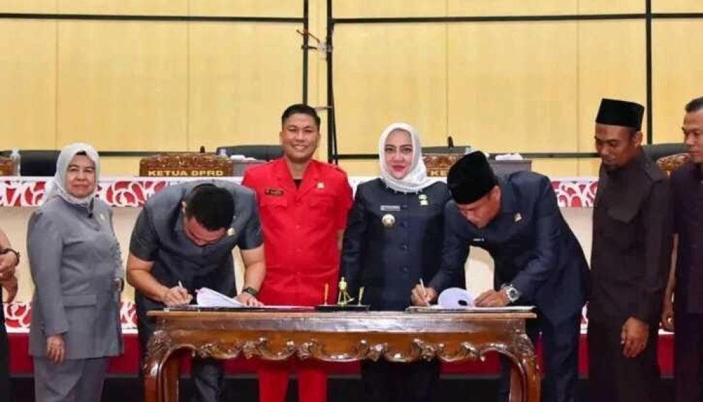 DPRD Musi Rawas Gelar Paripurna Sahkan APBD 2022