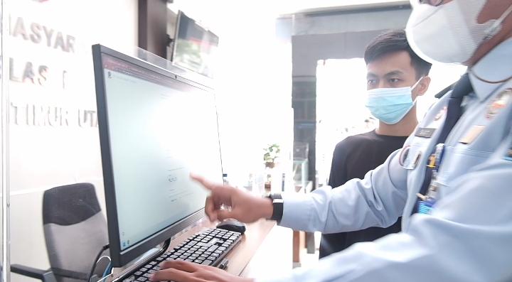 84 Orang Narapidana Lapas Kelas 1 Cipinang Hirup Udara Bebas