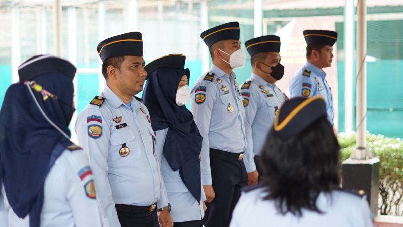Pimpin Apel Pagi, Kepala Seksi Pengelolaan Rutan Cipinang Kanwil Kemenkumham DKI Jakarta Ingatkan Kewajiban Sebagai ASN