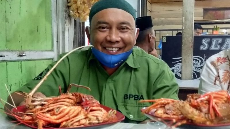 Lobster, Makanan Khas Memek dan Cerita Smong dari Simeulue
