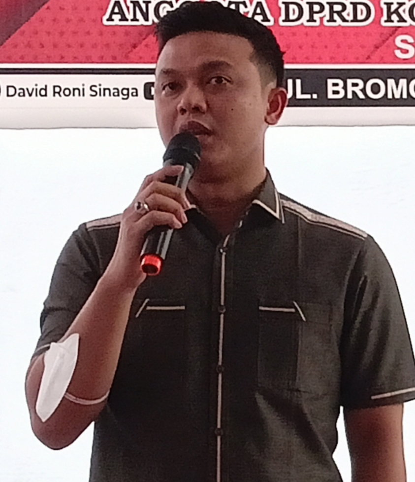 Warga Keluhkan Masalah Parit dan Pohon Yang buat Resah di Jalan Bromo Lorong Trimo
