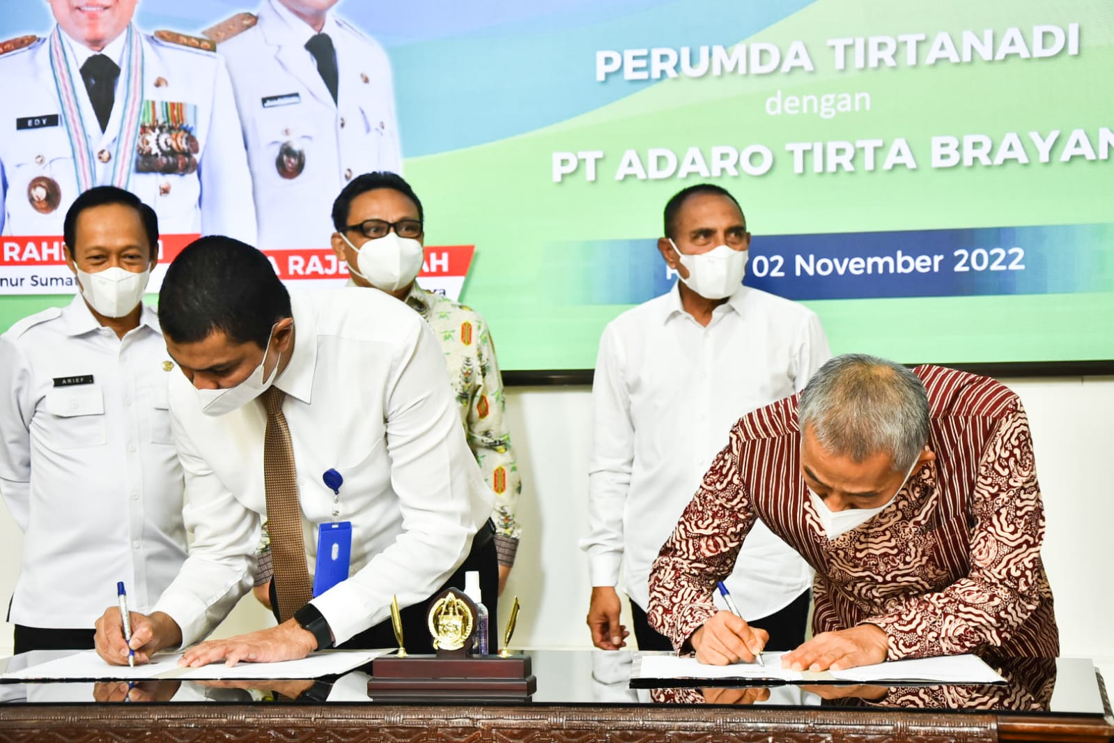 Tingkatkan Pelayanan Air Minum di Kota Medan, Perumda Tirtanadi Menandatangani Perjanjian Kerjasama Dengan PT. Adaro Tirta Brayan