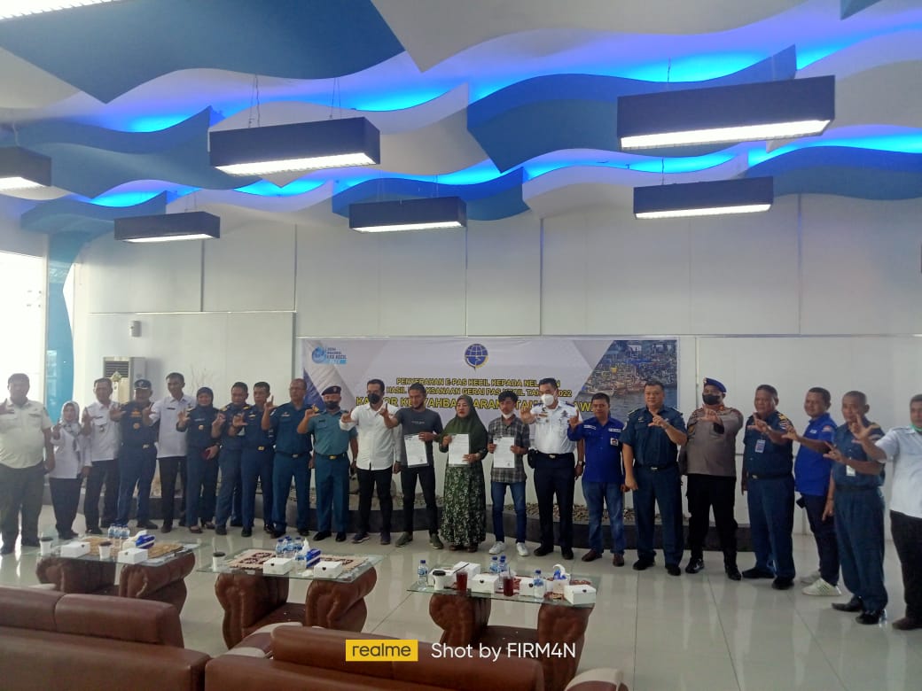 Kantor Kesyabandaran Utama Belawan Laksanakan Gerai Nasional E Pas Kecil 2022