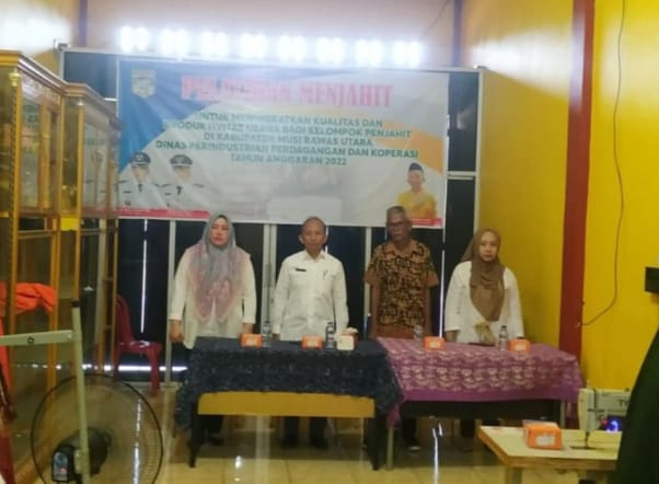 UMKM Binaan Disperidagkop Muratara di Bidang Konveksi Dilatih