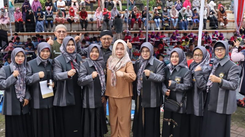 Mewakili Walikota Pangkalpinang,Sekda Radmida Dawam Menghadiri Festival Mewarnai