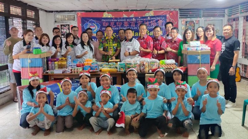 Wong Chun Sen Hadiri Kegiatan Baksos Natal PSMTI Medan Barat