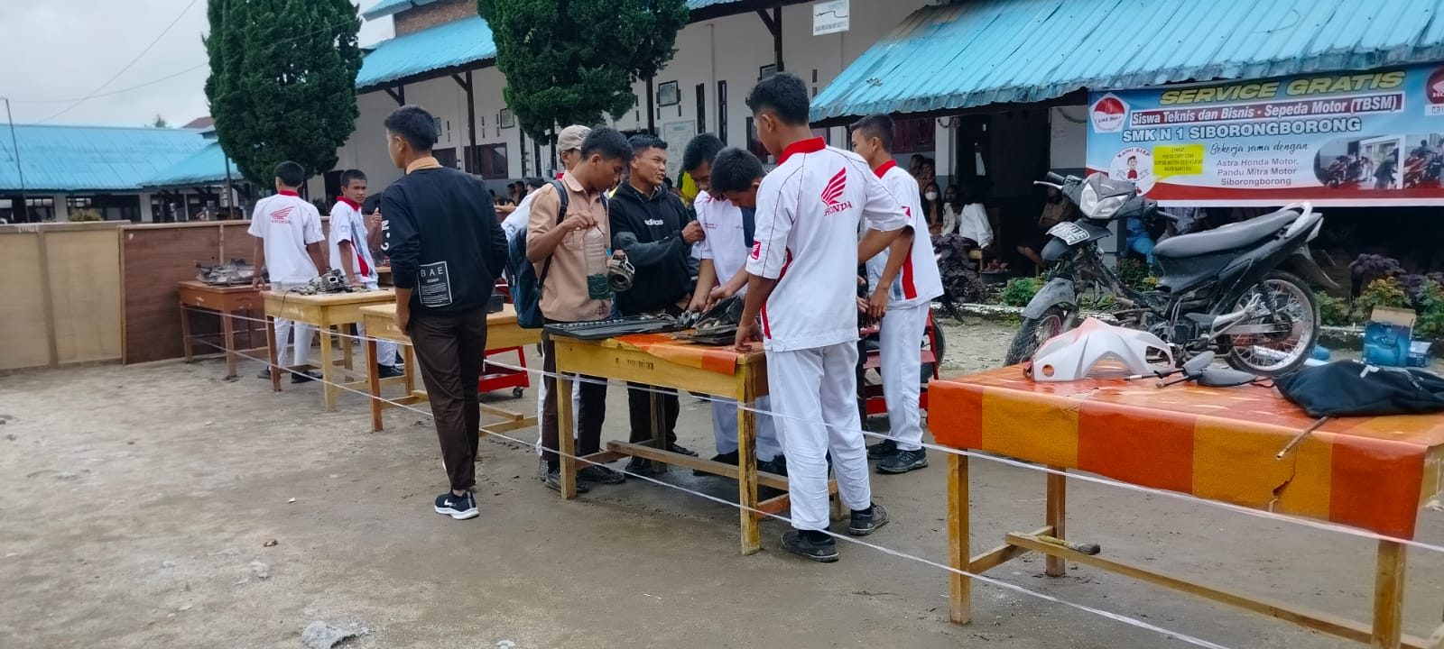 Harapan Silitonga Berharap Lulusan SMKN 1 Siborongborong Dapat Bekerja di  AHASS