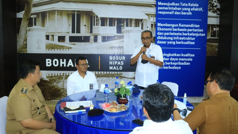 Bupati Samosir Terima Pengelolaan Sementara, Peningkatan Kualitas Permukiman Kumuh Kawasan Pangururan