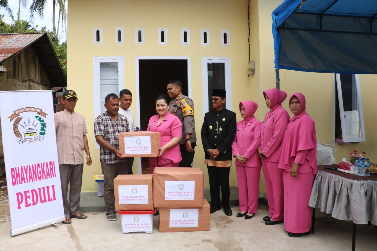 Haru, Diresmikan Bupati Safaruddin, Kapolres 50 Kota Bangunkan Rumah Bagi Yatim Pengidap Sakit Paru