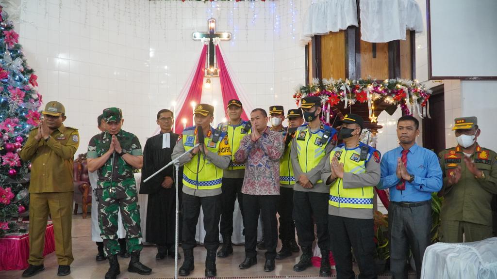 Pastikan situasi Natal aman, Forkopimda Kabupaten Deli Serdang Patroli Sambangi tempat ibadah Gereja
