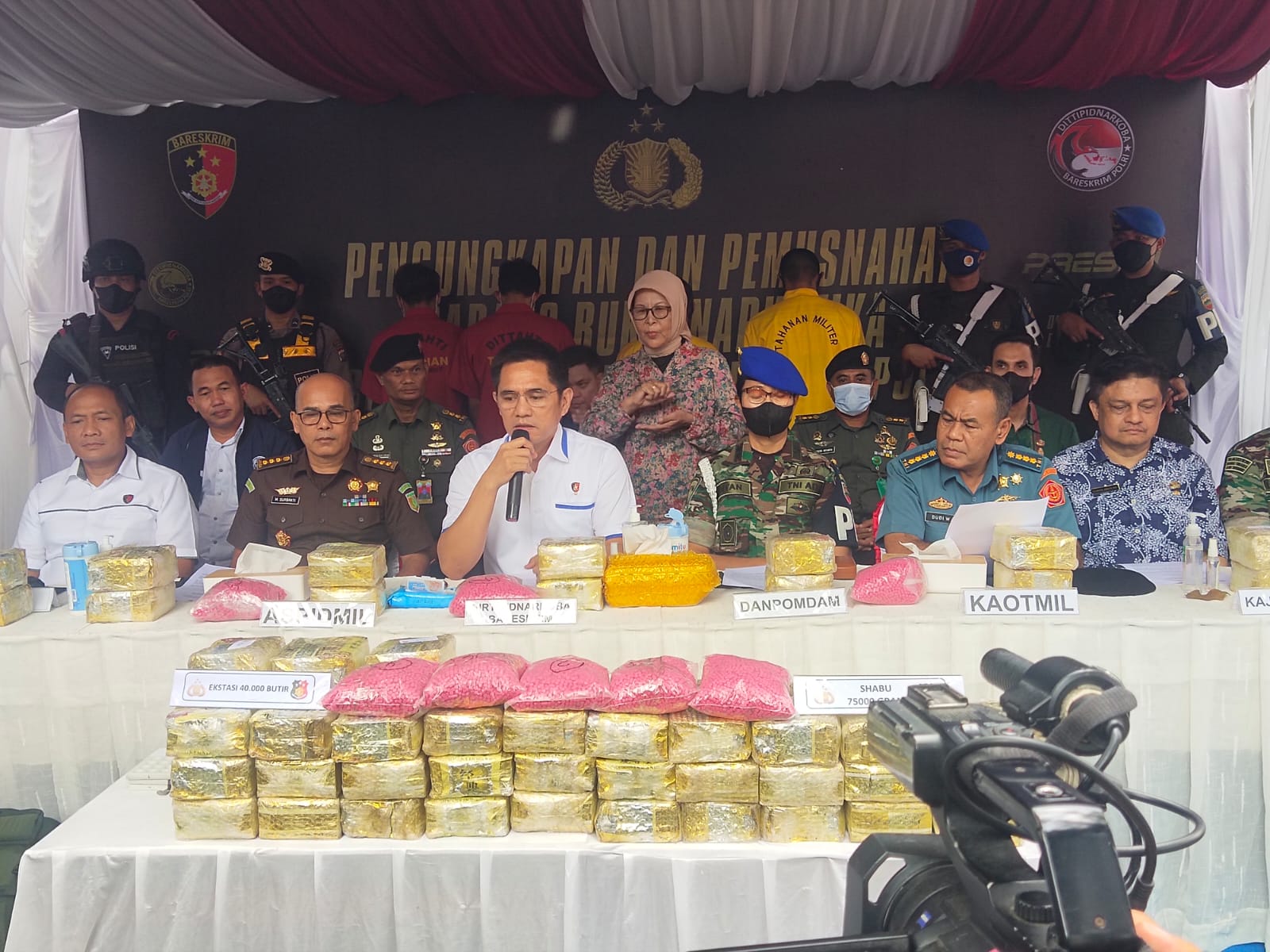 Mabes Polri, Polda Sumut dan Pomdam I/BB Merilis Kasus Narkoba Sumut Yang Melibatkan 2 Anggota TNI Dan 2 Warga Sipil