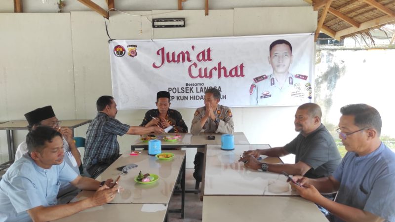 Kapolsek Langsa Kota Gelar Jum’at Curhat Bersama para Geuchik dan Insan Pers