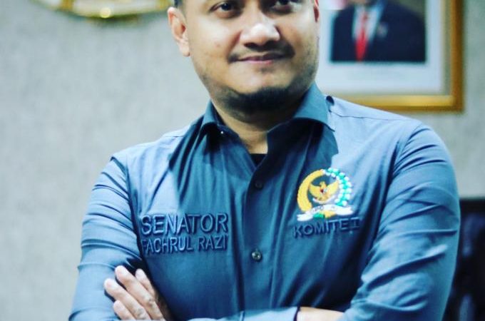 Senator Aceh Fachrul Razi Kecam Penggusuran PKL di Mon Geudong