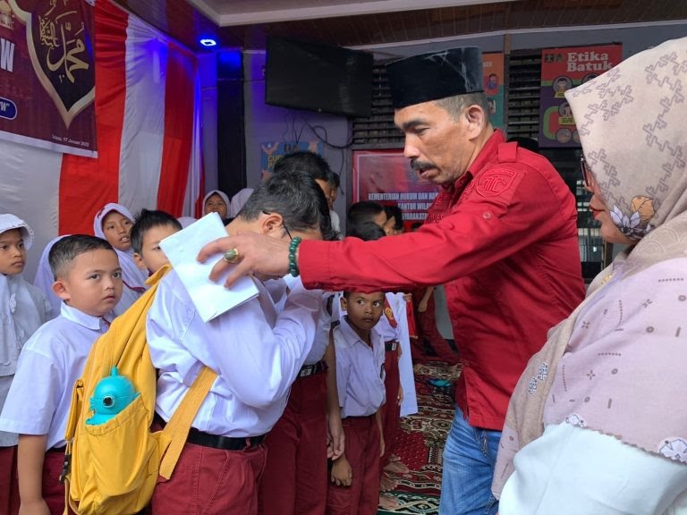 Lapas Kelas IIB Lhoksukon Peringati Maulid Nabi Muhammad SAW, Serta Santuni Anak Yatim