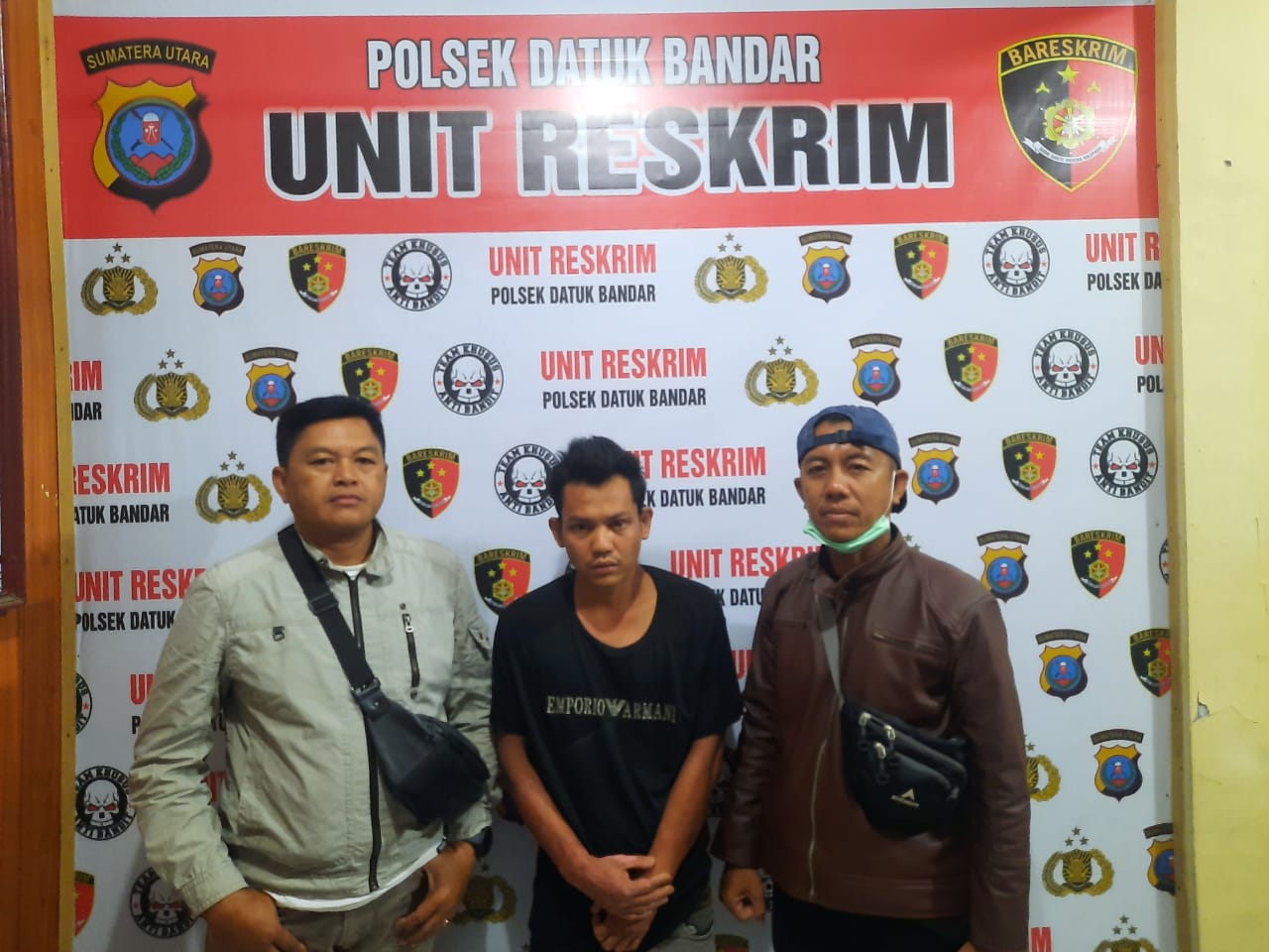 Pukul Ayah Kandung, Sampai Babak Belur FR Ditangkap Polsek Datuk Bandar
