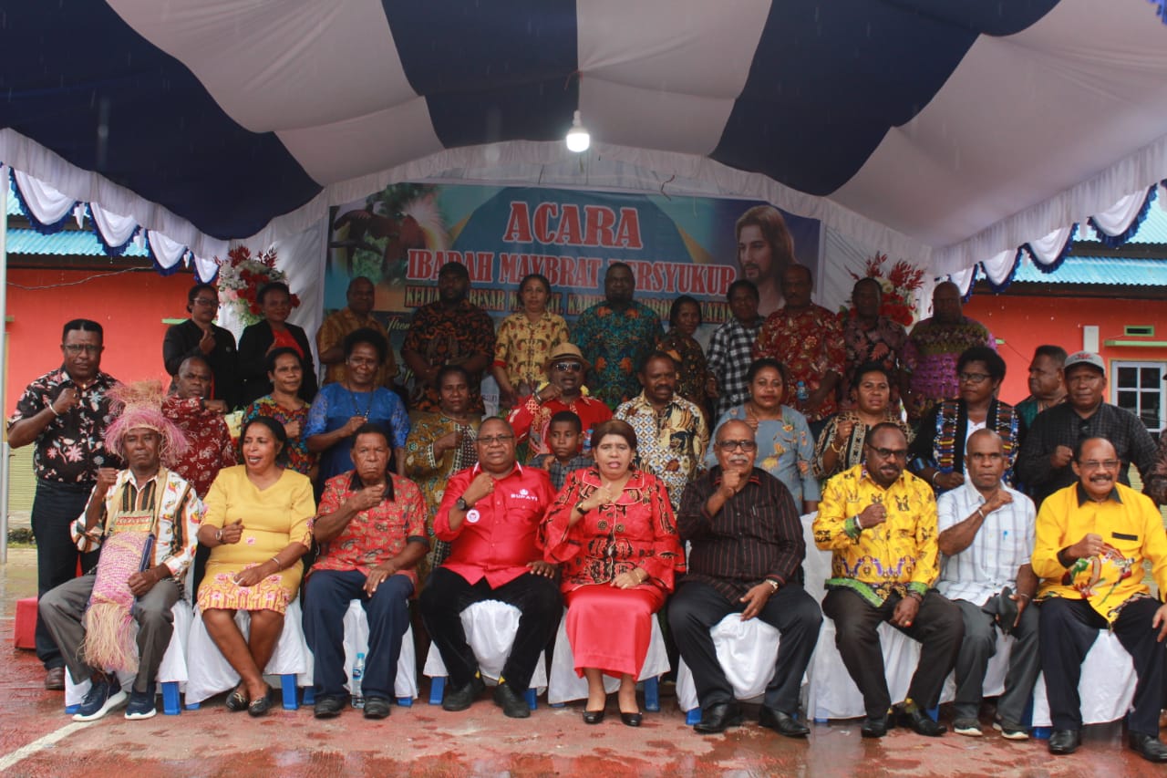 Ibadah Maybrat Bersyukur Keluarga Besar Maybrat Kabupaten Sorong Selatan Awali Tahun Pelayanan 2023