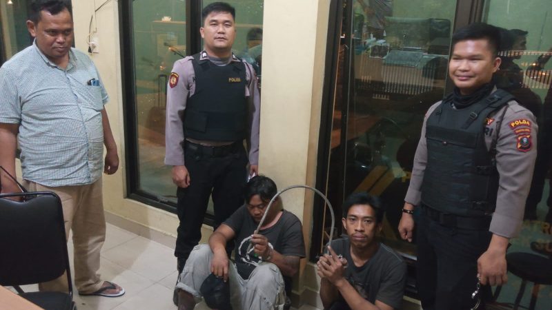 Tim Patroli Presisi Sat Samapta Polrestabes Medan Amankan Pelaku Pencurian Besi Tiang PLN Di Medan