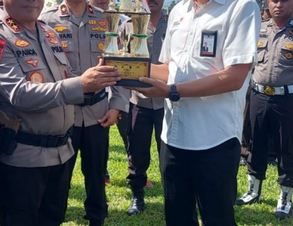 Kapolda Sumut Beri Penghargaan Kepada Satpam Berprestasi