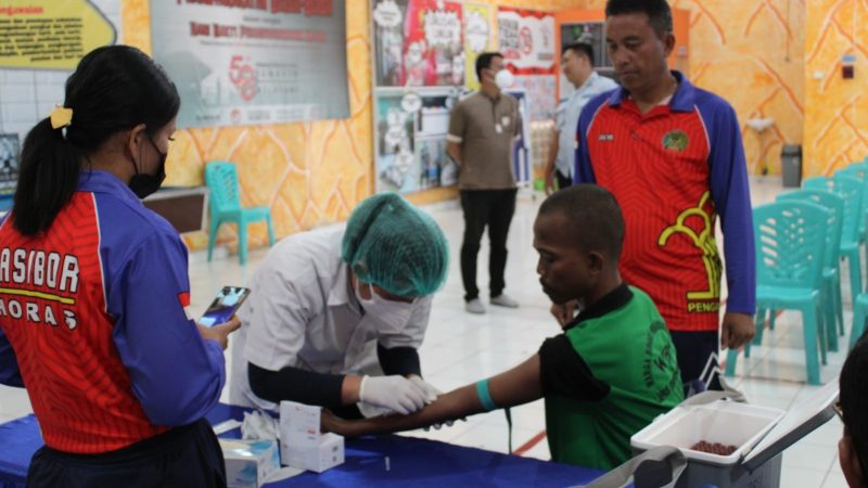 Deteksi Dini HIV/AIDS, Warga Binaan Lapas Siborongborong Jalani Screening dan Pemeriksaan Kesehatan