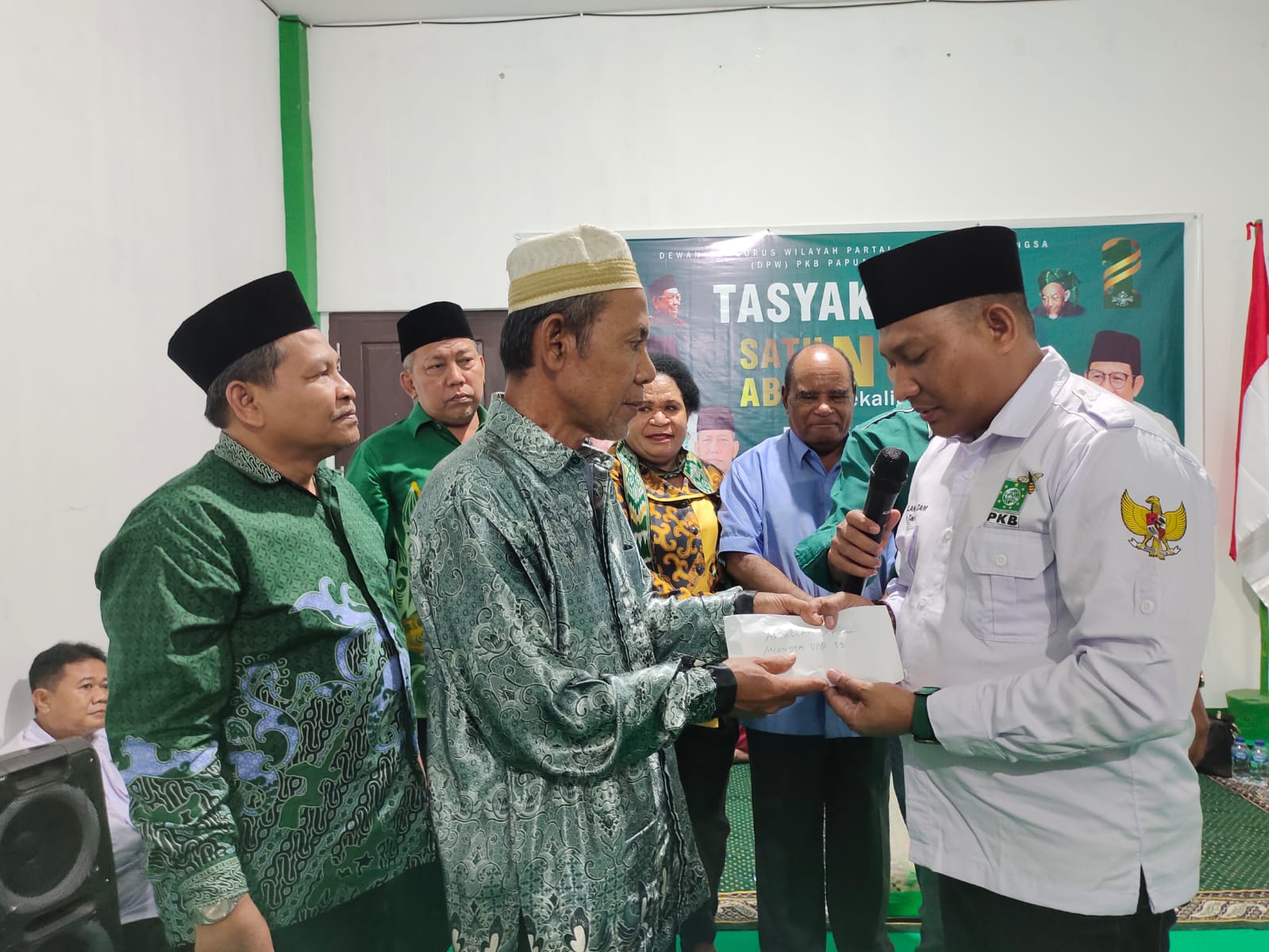 Gelar Tasyakuran Satu Abad NU, DPW PKB PBD Serahkan Kontribusi Wajib