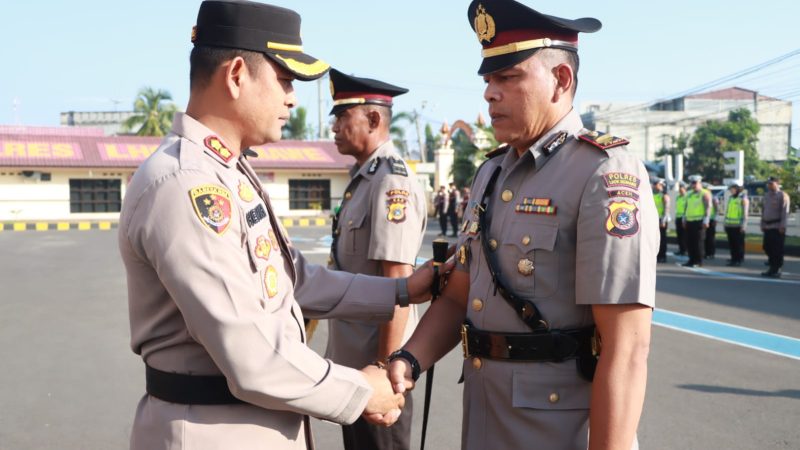 Kapolres Lhokseumawe Pimpin Upacara Sertijab Kapolsek Nisam