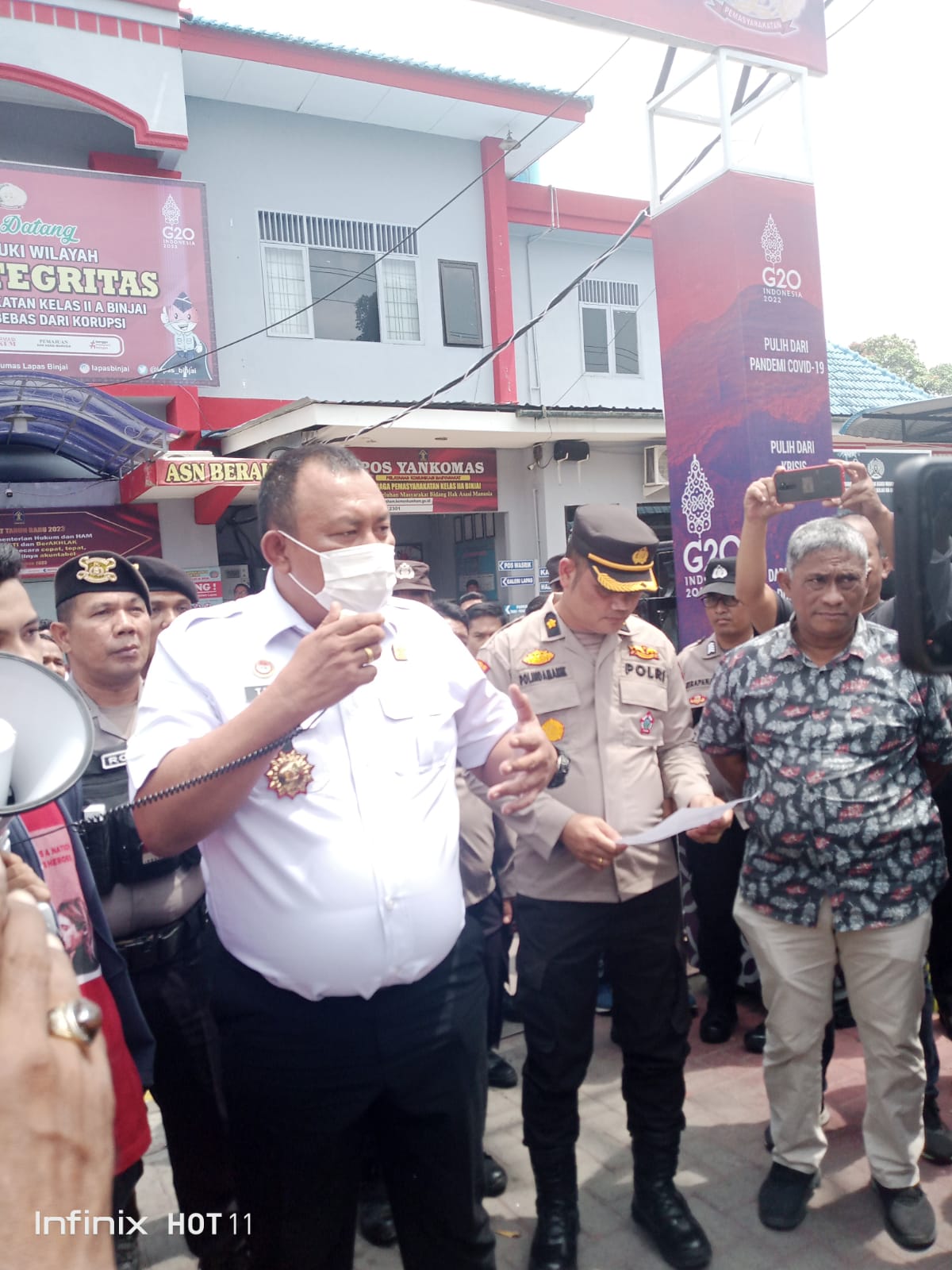 Aksi Demo Mahasiswa di Depan LP Kelas IIA Binjai,Desak Polres Binjai Tangkap ASN Polsuspas Tersangka Pencabulan