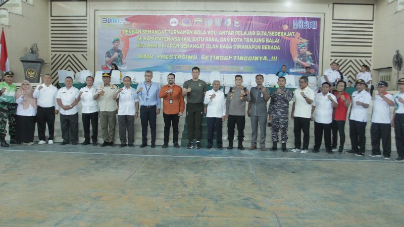 Bupati Asahan Ikuti Pembukaan Turnament Bola Volly Dandim Cup I