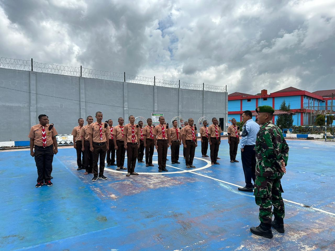 Lapas Narkotika Siantar Gandeng Koramil Pematang Raya Latih Warga Binaan Baris-berbaris dan Wawasan Kebangsaan