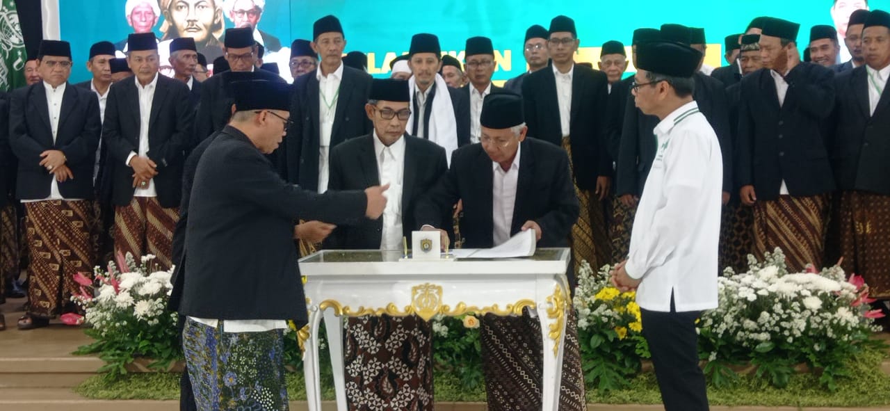 KH Mustamsikin Resmi Dilantik Jadi Ketua PCNU Kendal Periode 2023-2028
